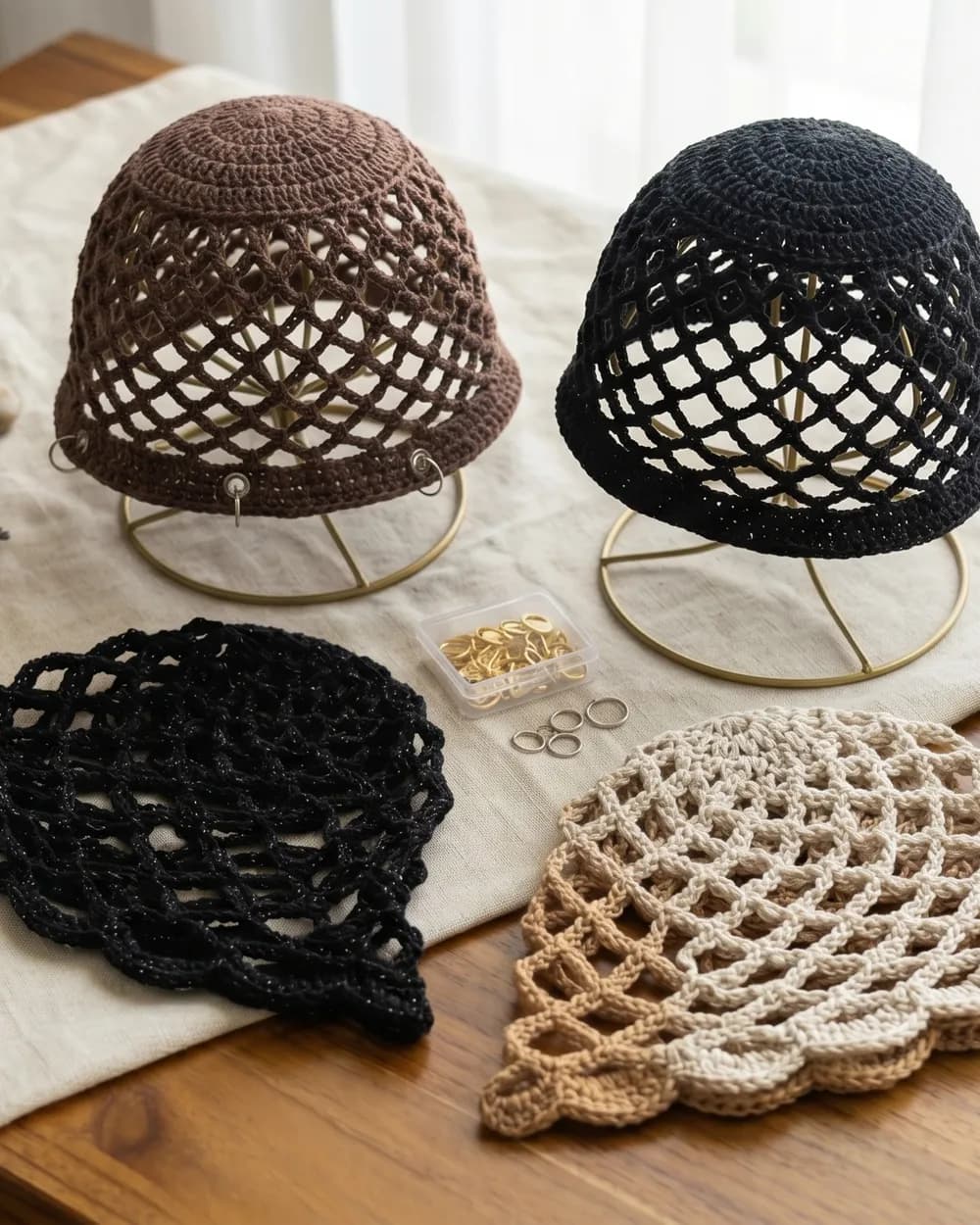 Gorro de crochet en punto de red